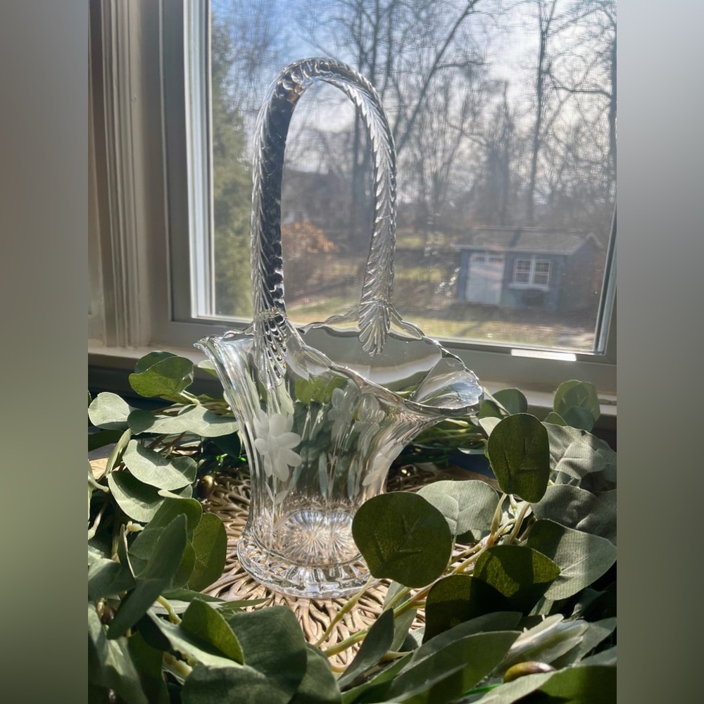Vintage Glass Basket Duncan & Miller With Elegant Etched Cornflowers, Large - Picture 2 of 6
